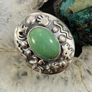 Carolyn Pollack Sterling Silver Oval Turquoise Petroglyphs Decorated Ring Size 8